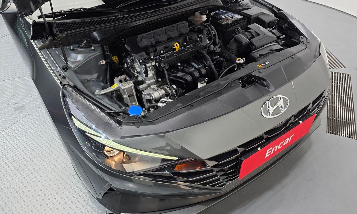 Hyundai AVANTE 2021