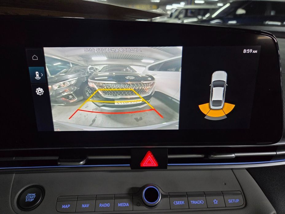 Hyundai AVANTE 2021