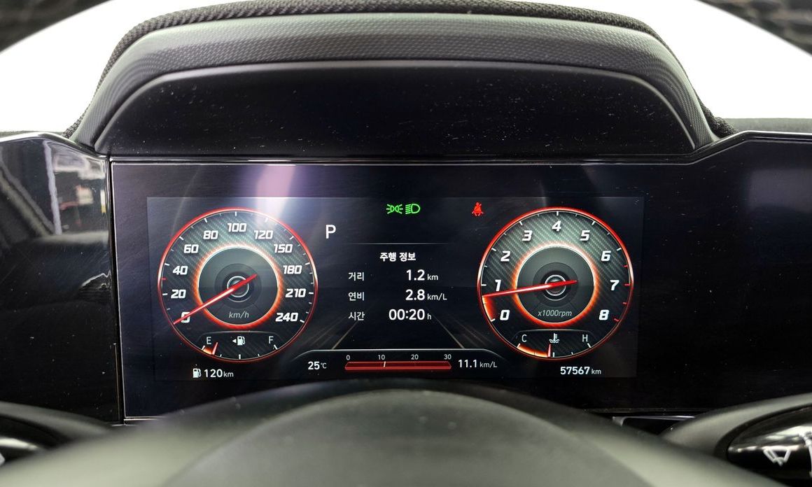 Hyundai AVANTE 2021