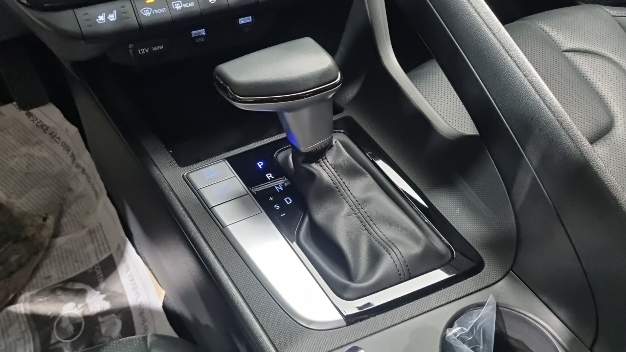 Hyundai AVANTE 2023