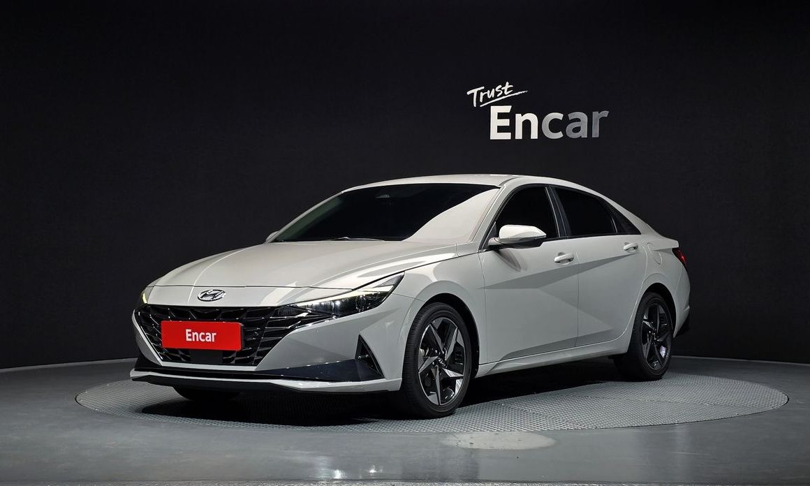 Hyundai AVANTE 2021