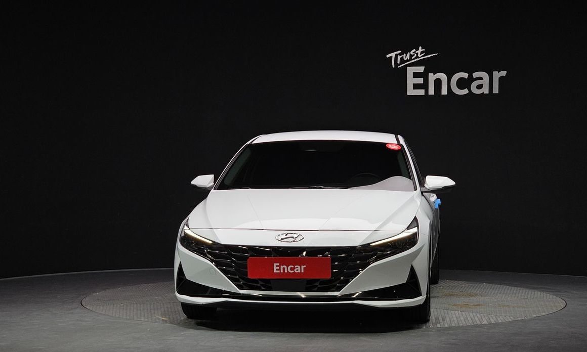 Hyundai AVANTE 2022
