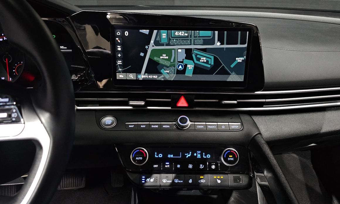Hyundai AVANTE 2022