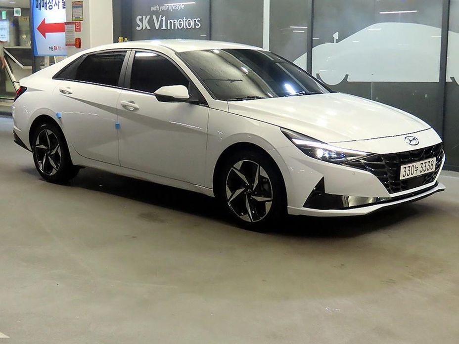 Hyundai AVANTE 2021