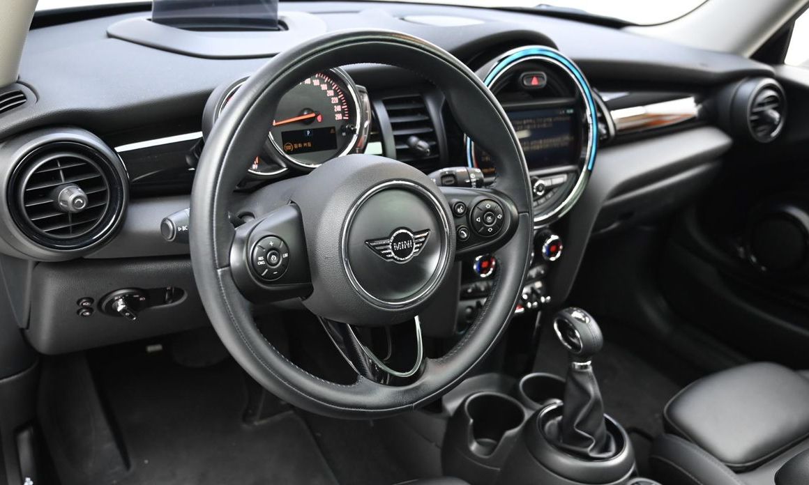 Mini Cooper 2019