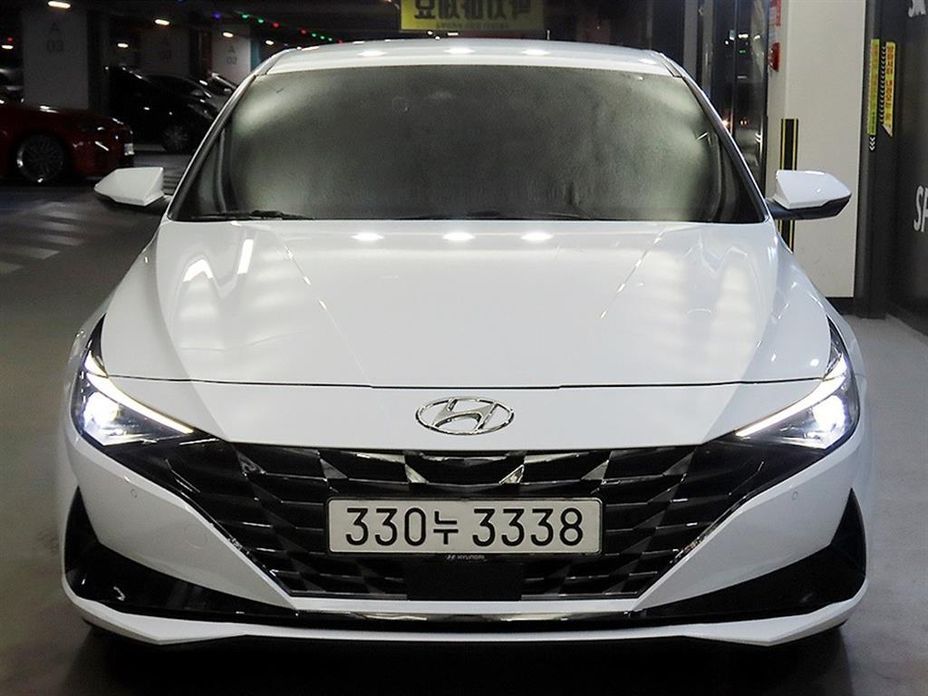 Hyundai AVANTE 2021