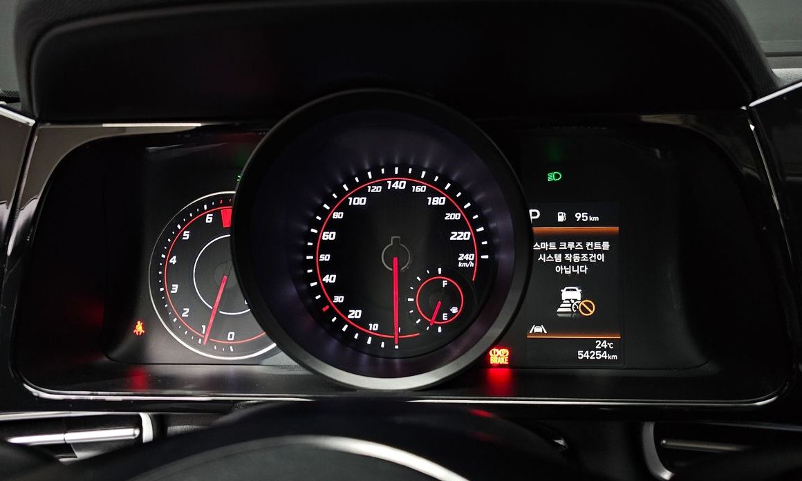 Hyundai AVANTE 2022