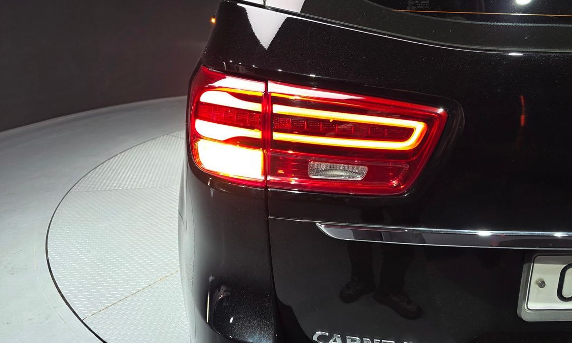 Kia Canival 2019