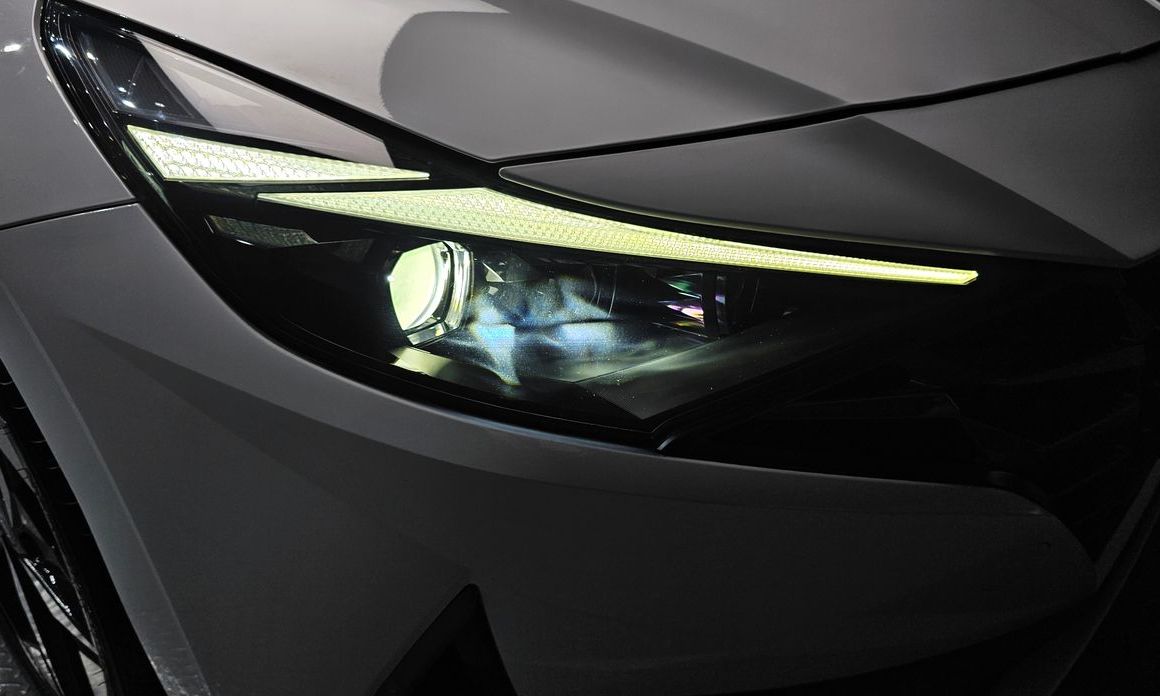 Hyundai AVANTE 2021