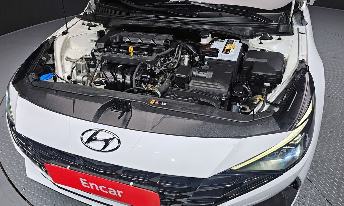 Hyundai AVANTE 2021