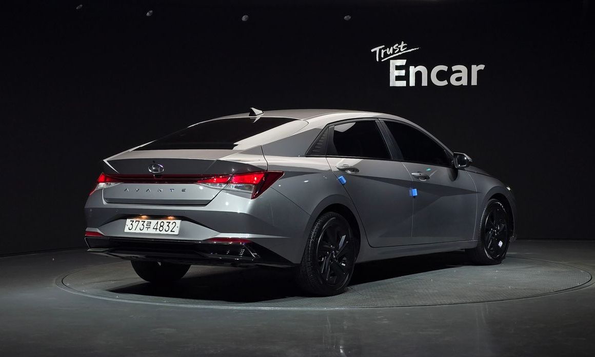 Hyundai AVANTE 2022