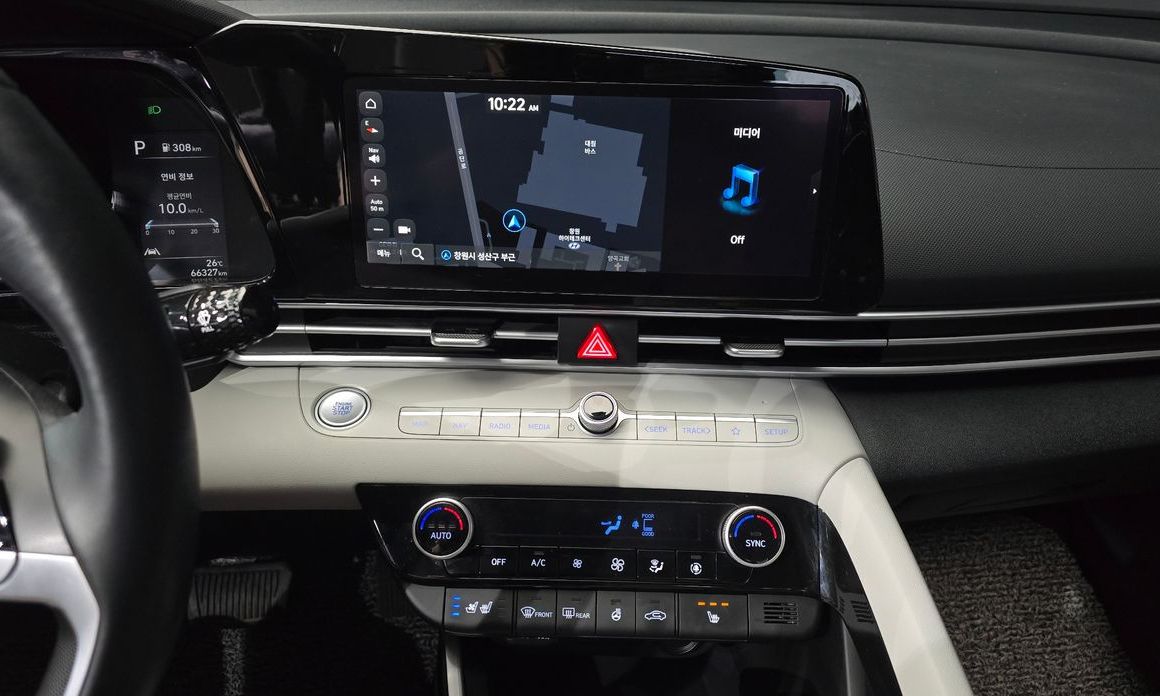 Hyundai AVANTE 2022