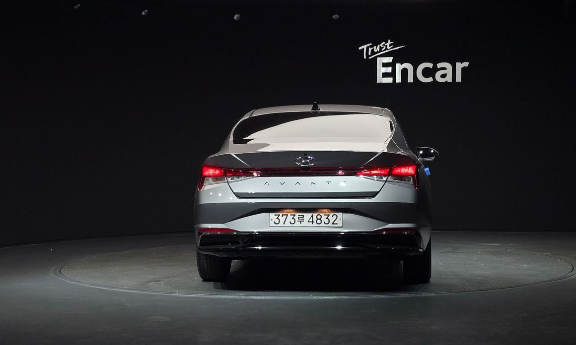 Hyundai AVANTE 2022