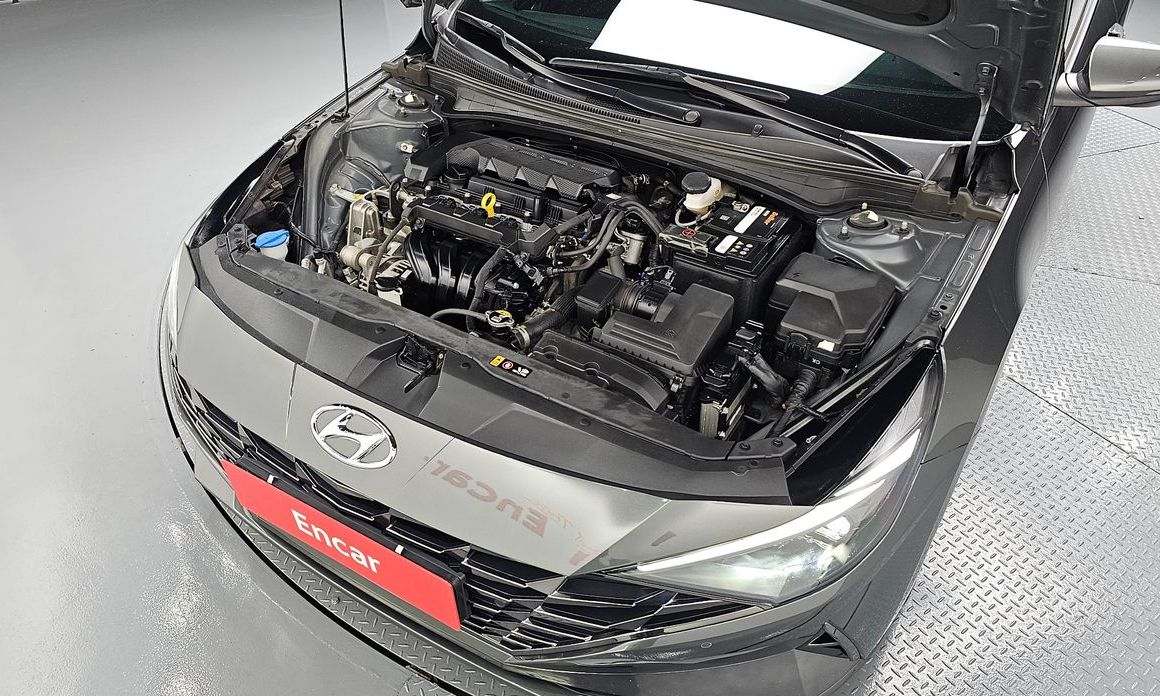 Hyundai AVANTE 2022