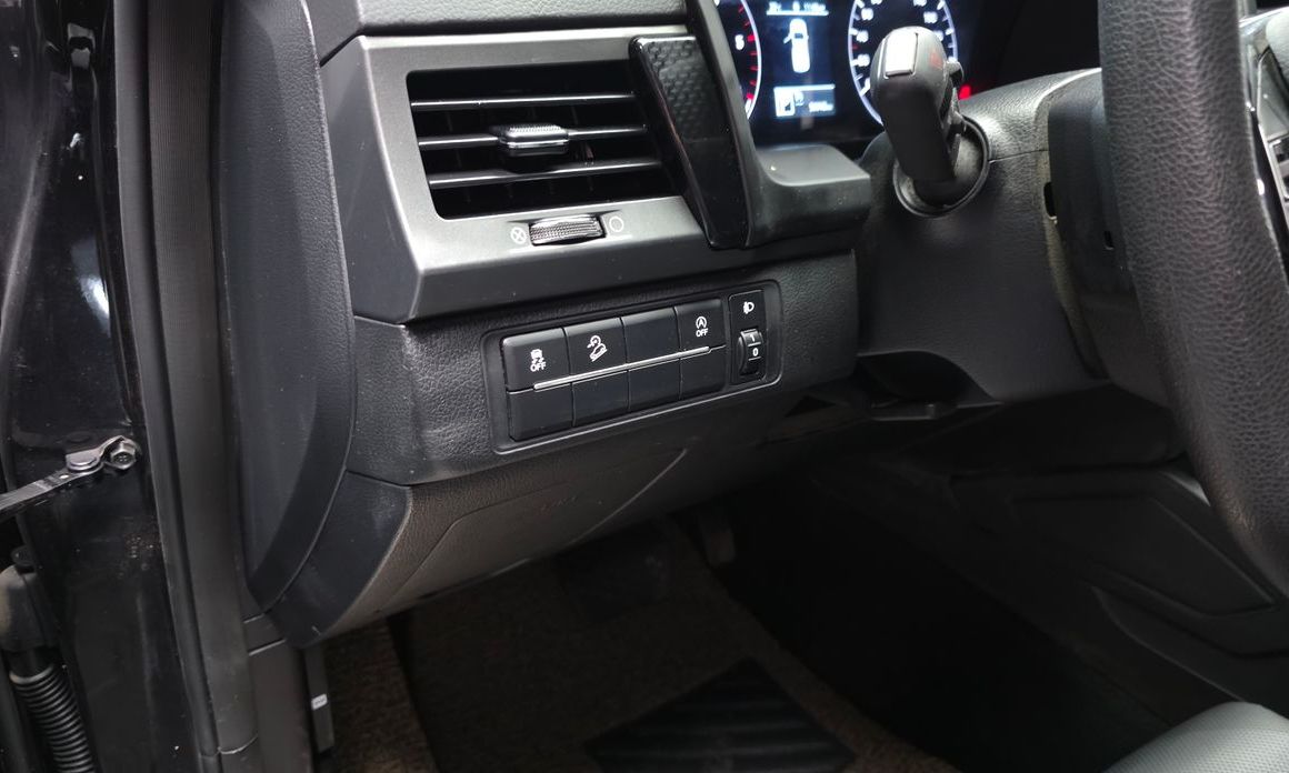 KG_Mobility_Ssangyong Rexton 2023