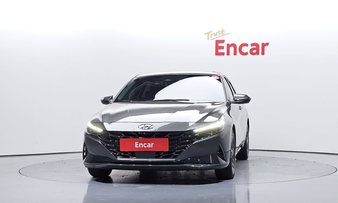 Hyundai AVANTE 2022