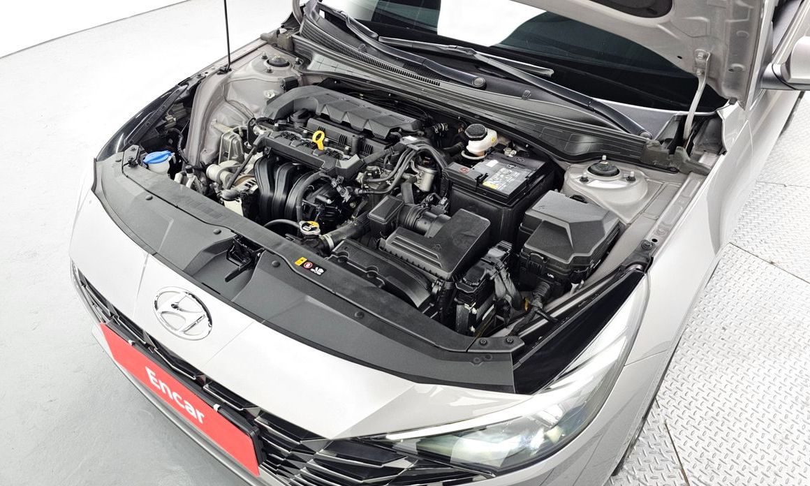Hyundai AVANTE 2021