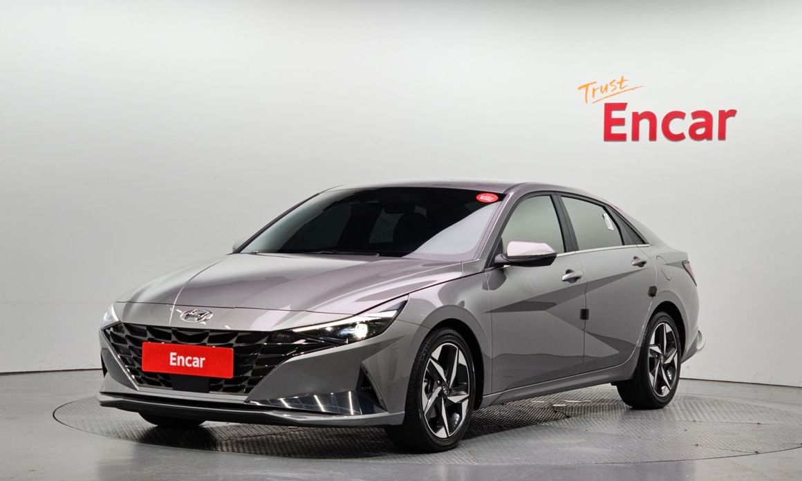 Hyundai AVANTE 2021