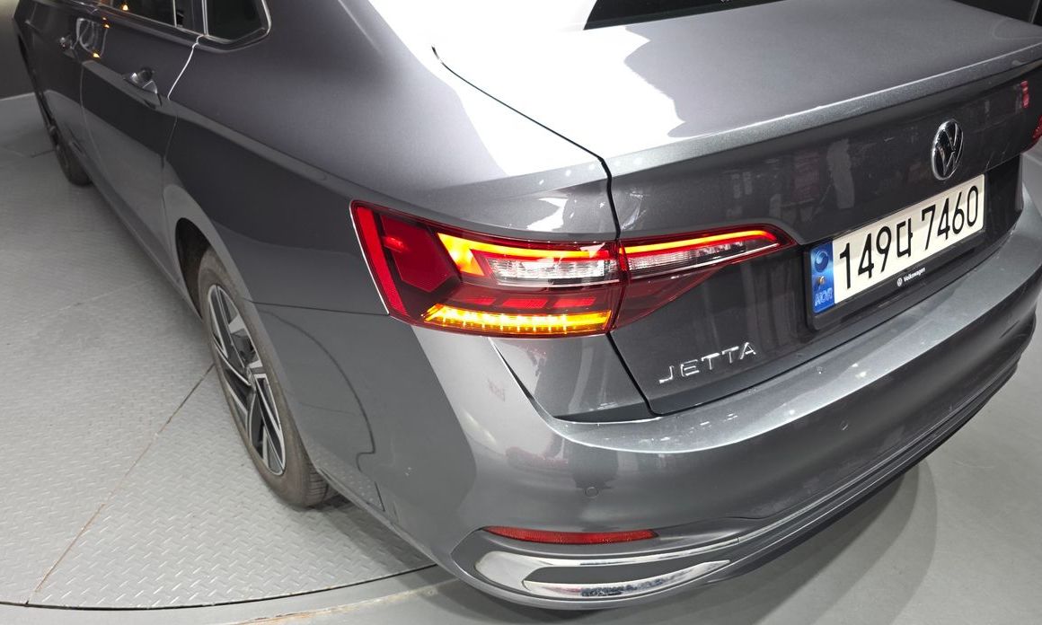 Volkswagen Jetta 2023