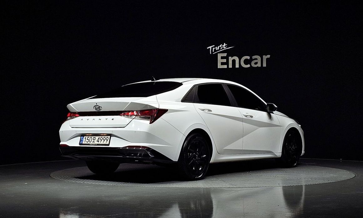 Hyundai AVANTE 2023