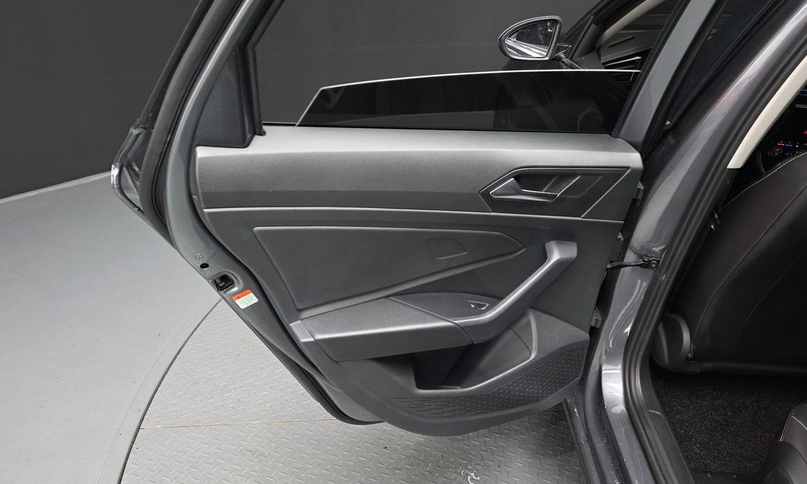 Volkswagen Jetta 2023