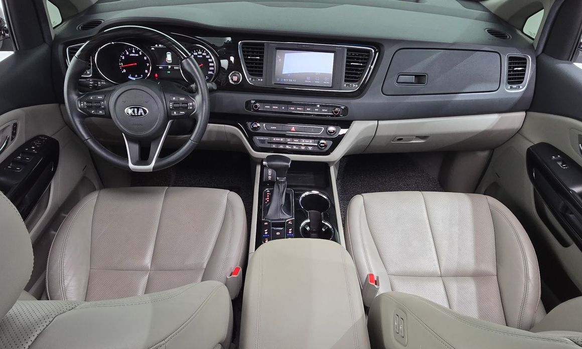 Kia Canival 2019