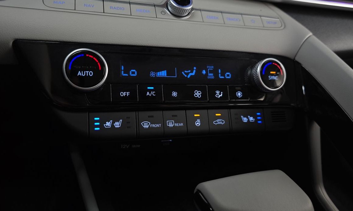 Hyundai AVANTE 2022