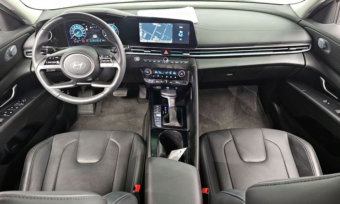 Hyundai AVANTE 2024