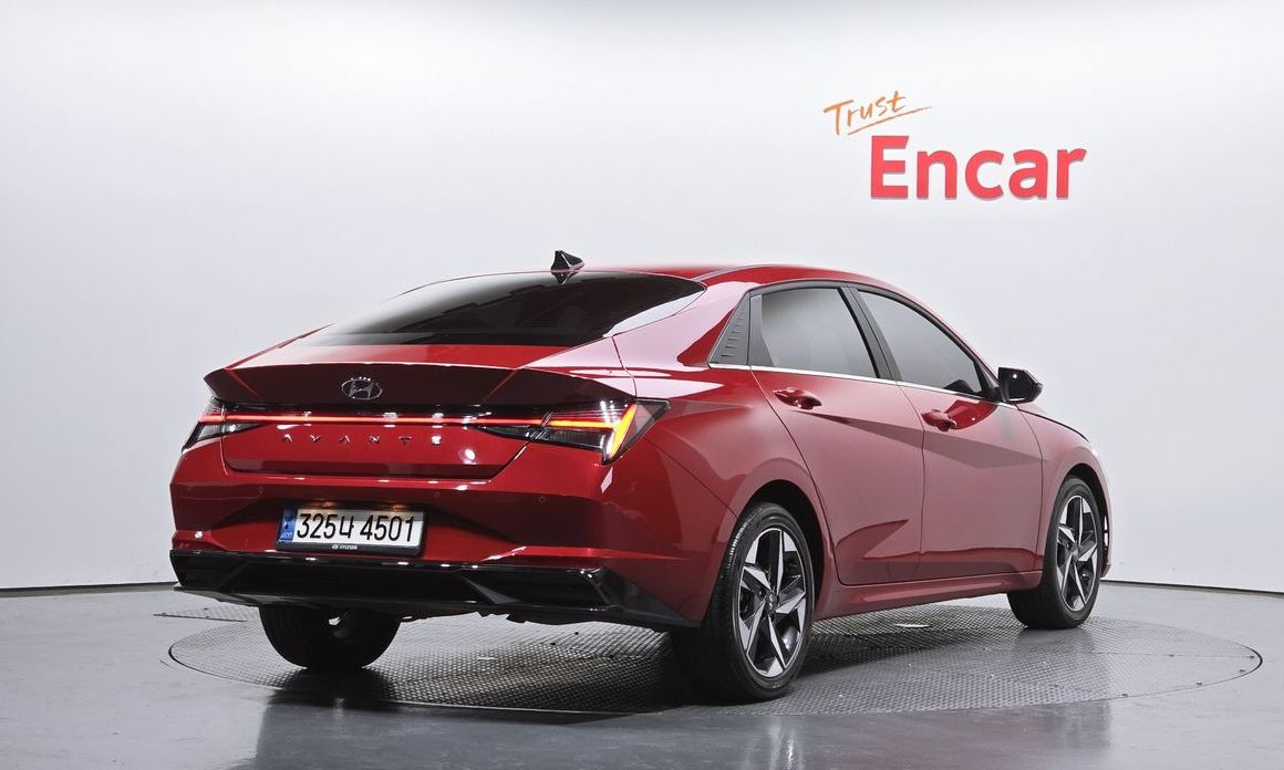 Hyundai AVANTE 2022