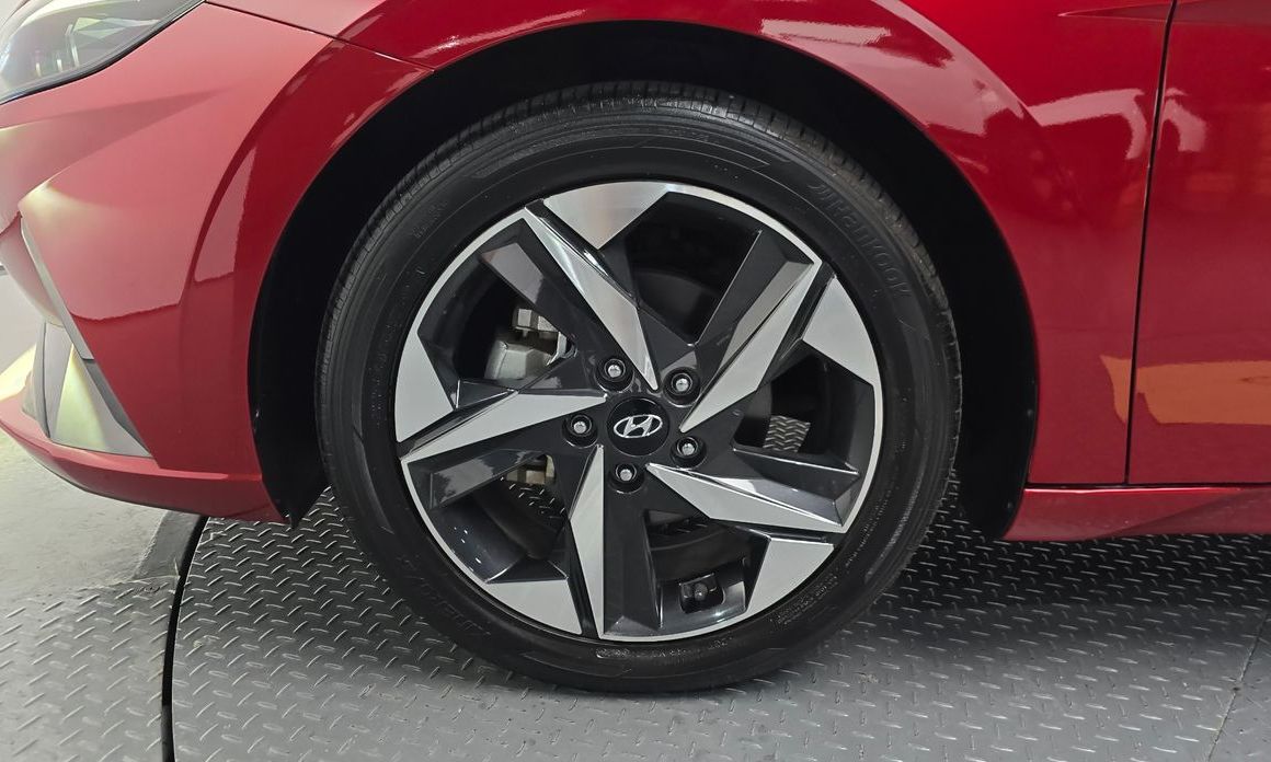 Hyundai AVANTE 2022