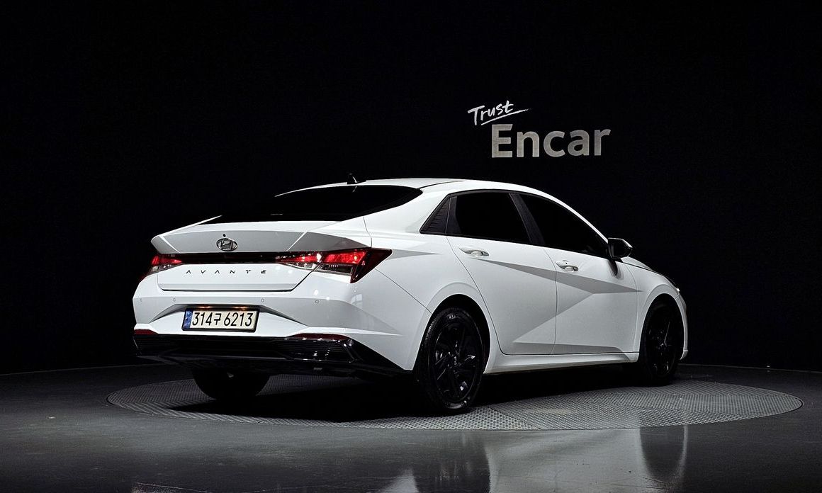 Hyundai AVANTE 2023