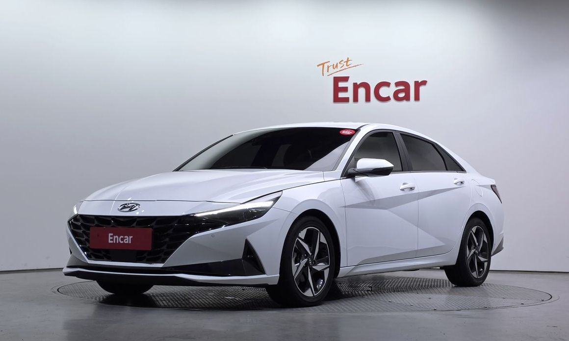 Hyundai AVANTE 2022