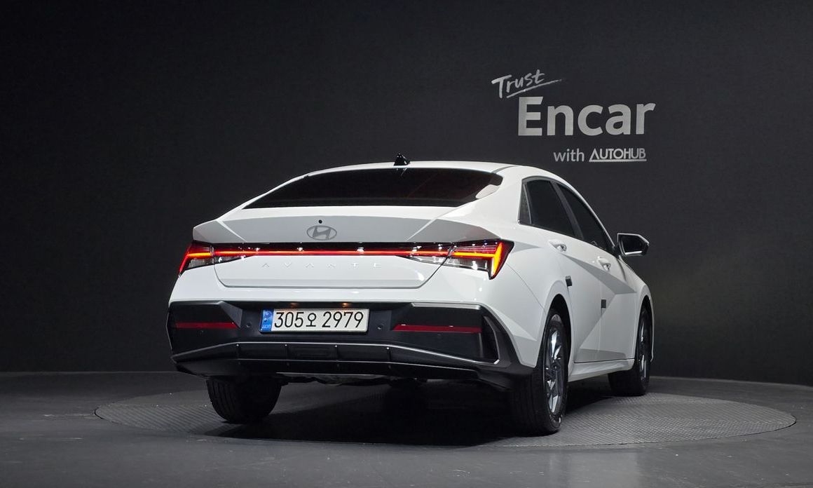 Hyundai AVANTE 2024