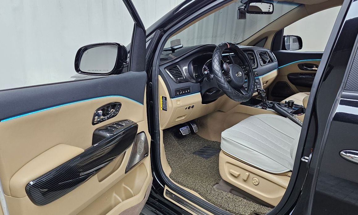 Kia Canival 2019