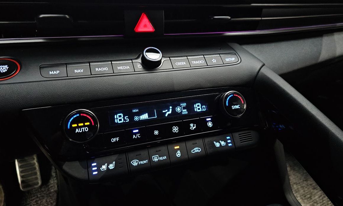 Hyundai AVANTE 2025