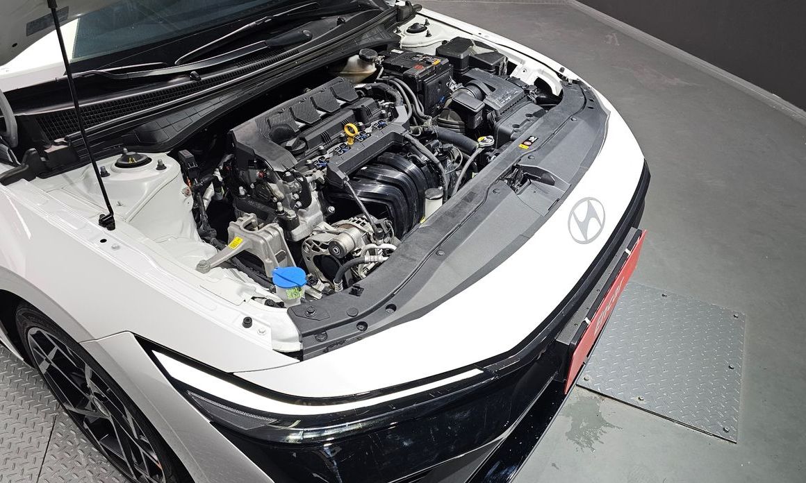 Hyundai AVANTE 2025