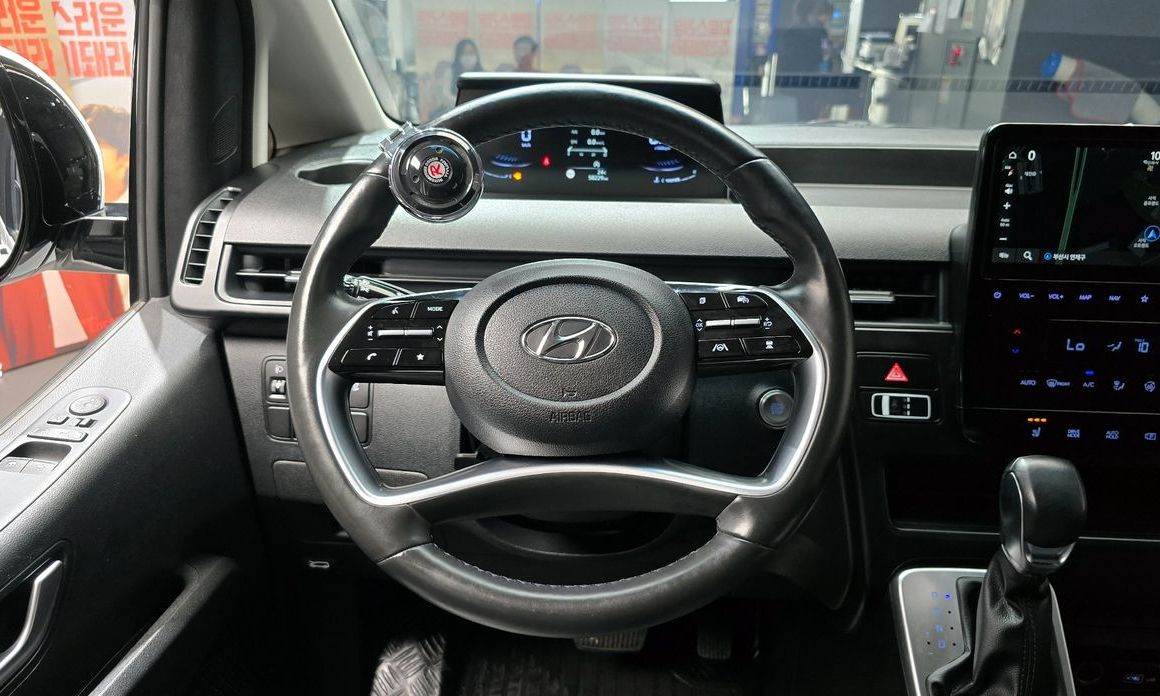 Hyundai Staria 2022