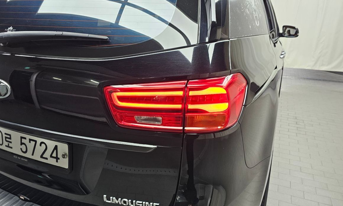 Kia Canival 2019