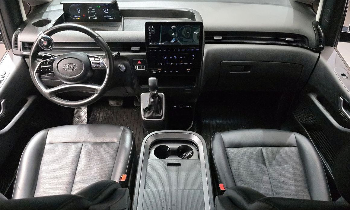 Hyundai Staria 2022
