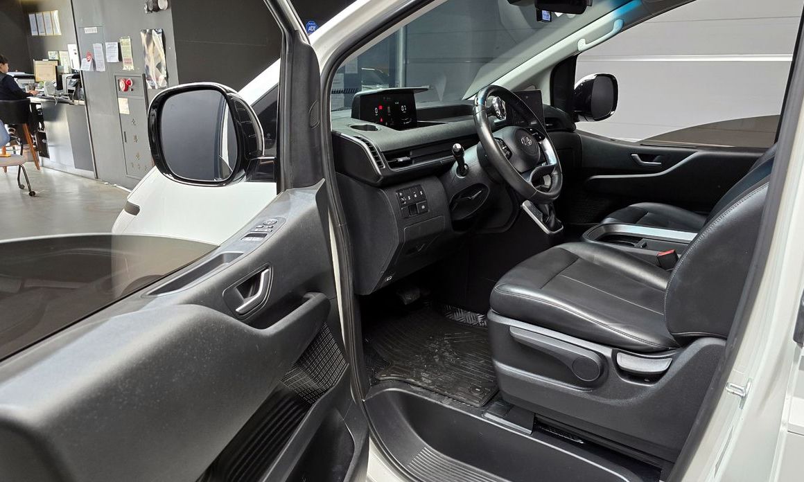 Hyundai Staria 2022