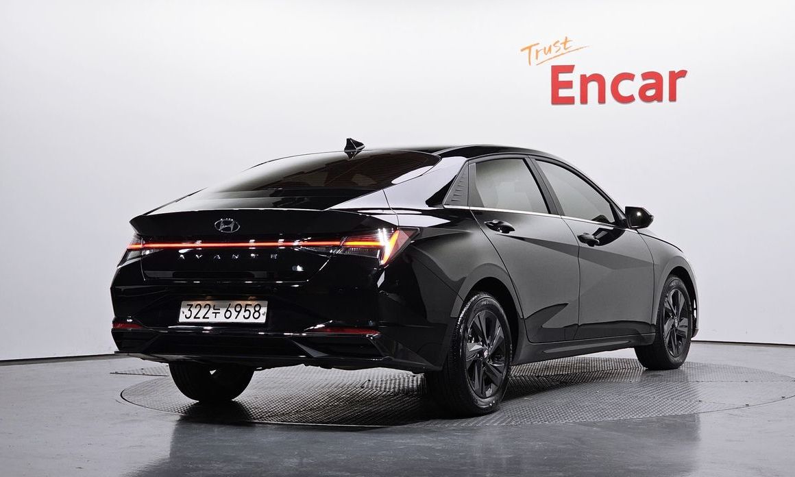 Hyundai AVANTE 2023
