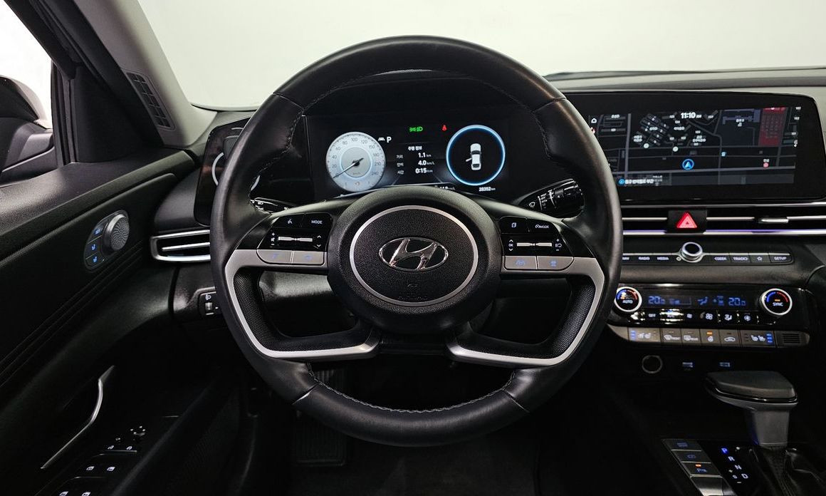 Hyundai AVANTE 2023