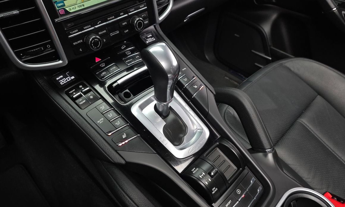 Porsche Cayenne 2014