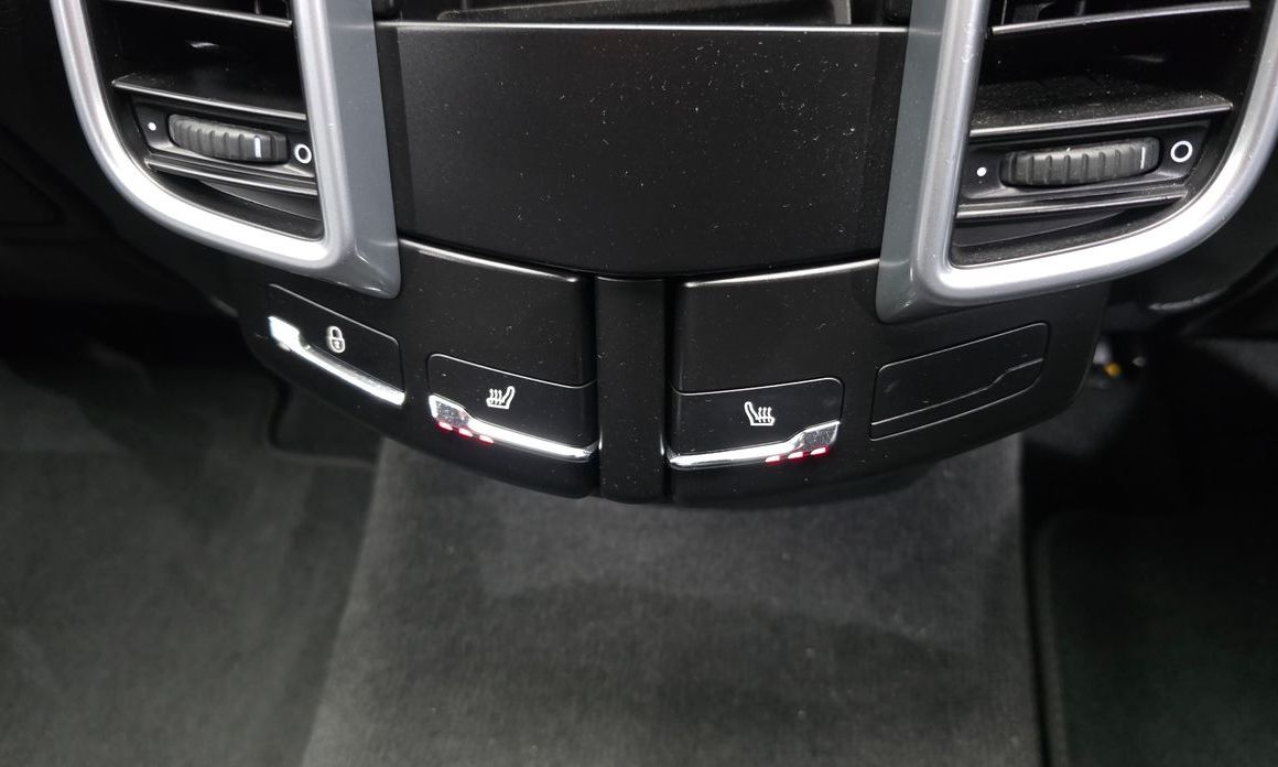 Porsche Cayenne 2014