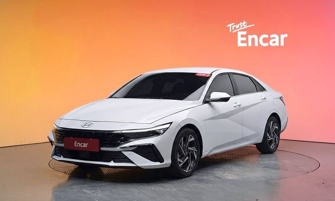 Hyundai AVANTE 2025