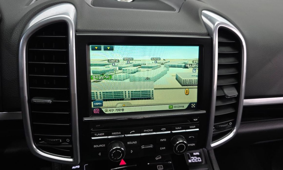 Porsche Cayenne 2014