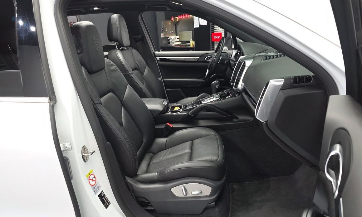 Porsche Cayenne 2014