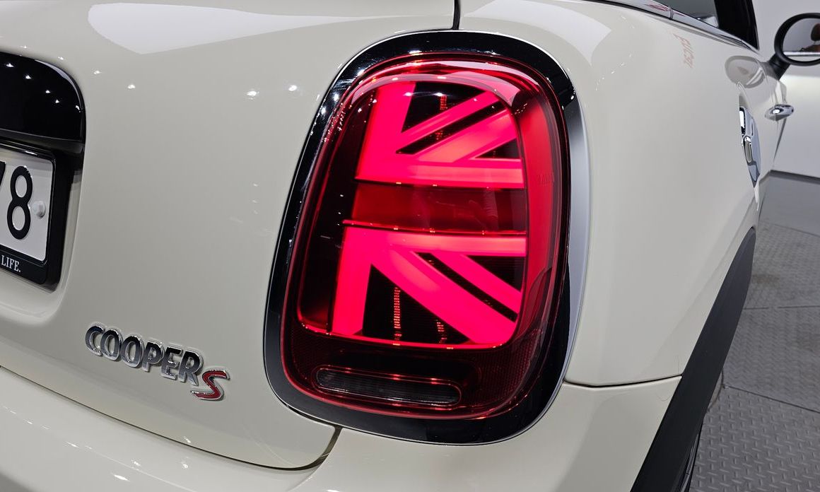 Mini Cooper Convertible 2021