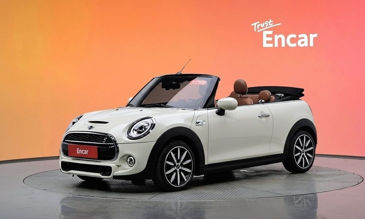 Mini Cooper Convertible 2021