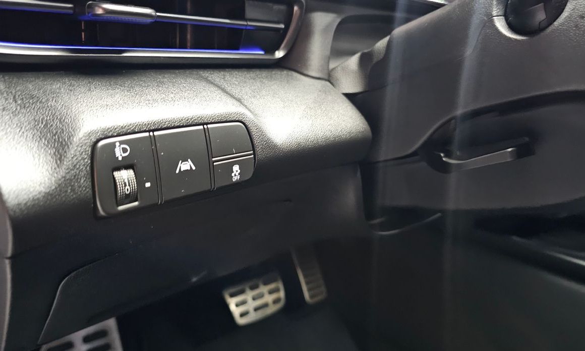 Hyundai AVANTE 2023